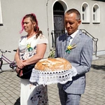 Dożynki diecezjalne w Wielowsi - korony żniwne i plony