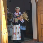 Dożynki diecezjalne w Wielowsi - korony żniwne i plony