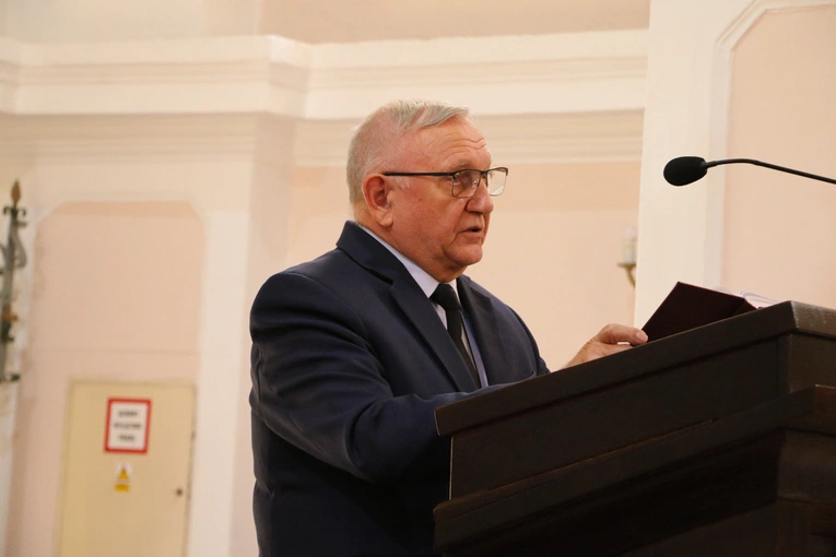 Joniec. Poświęcenie nowego ołtarza