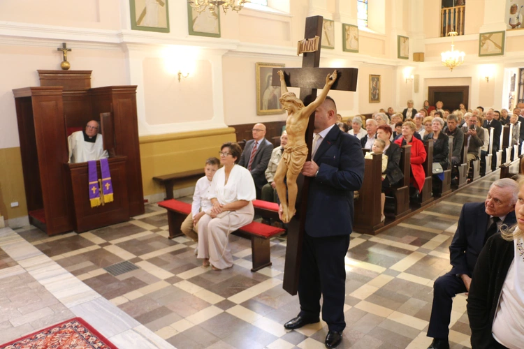 Joniec. Poświęcenie nowego ołtarza
