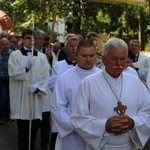 Joniec. Poświęcenie nowego ołtarza