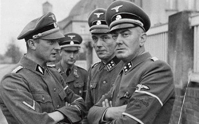 Dowódcy inspektoratów Selbstschutzu:  SS-Standartenführer Ludolf Jacob von Alvensleben, SS-Obersturmbannführer Erich Spaarmann,  SS-Obersturmbannführer Hans Kölzow,  i SS-Sturmbannführer Christian Schnug.