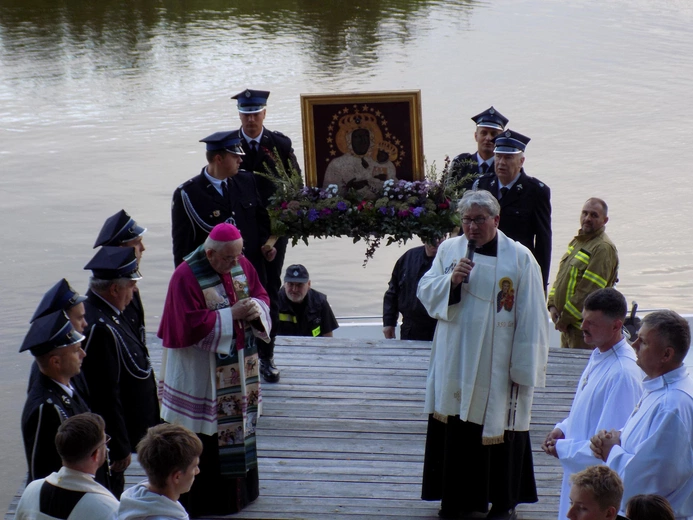 Popowo Kościelne. Obdarowani Matką Nadziei