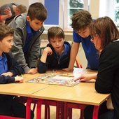 Polski Kościół stale przypomina, że nie może zabraknąć nauczycieli, którzy przekażą prawdy wiary kolejnym pokoleniom.