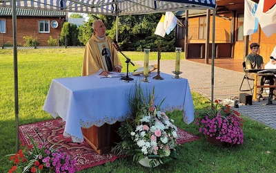 Odpustowej Eucharystii przewodniczył ks. Tadeusz Stolz.