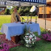 Odpustowej Eucharystii przewodniczył ks. Tadeusz Stolz.