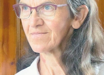 Teresa Klimczak od 21 lat opiekuje się tym miejscem.