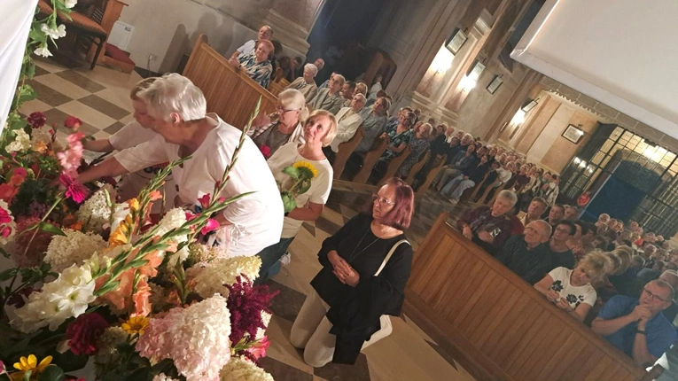 Oddali się w opiekę Matce Bożej