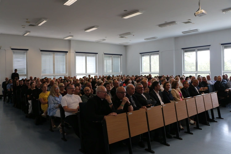 Ciechanów. Spotkanie katechetyczne