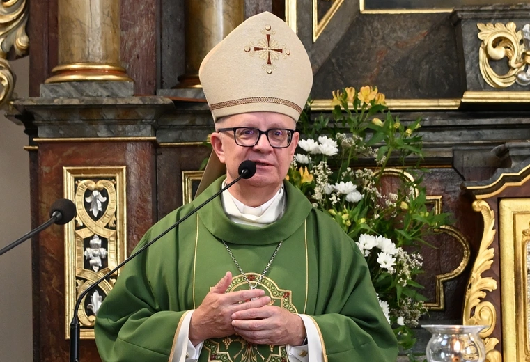 Bp Czaja: Trzeba wrócić do szkoły Chrystusa
