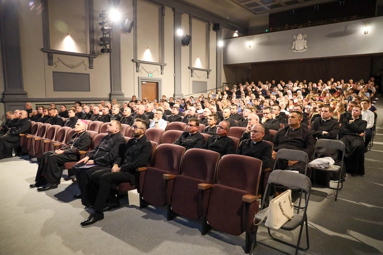 Doskonalić się w miłości