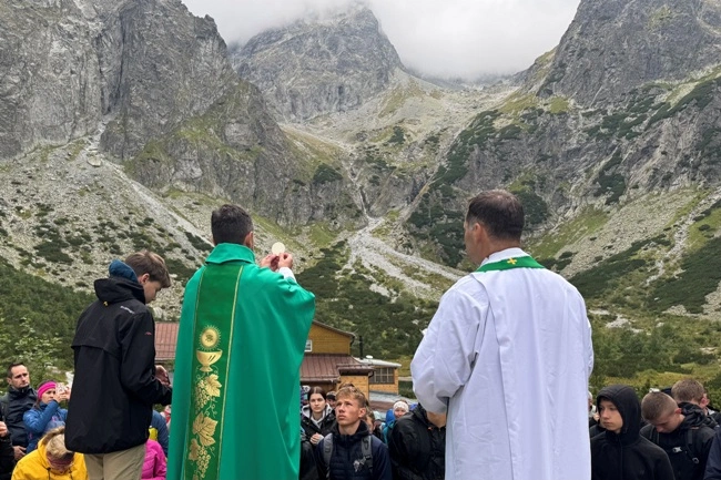 Młodzi z parafii pw. św. Stefana integrowali się w górach