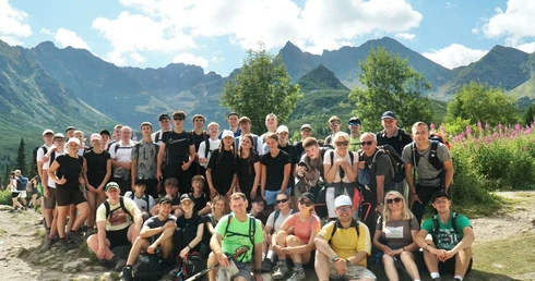 Młodzi z parafii pw. św. Stefana integrowali się w górach