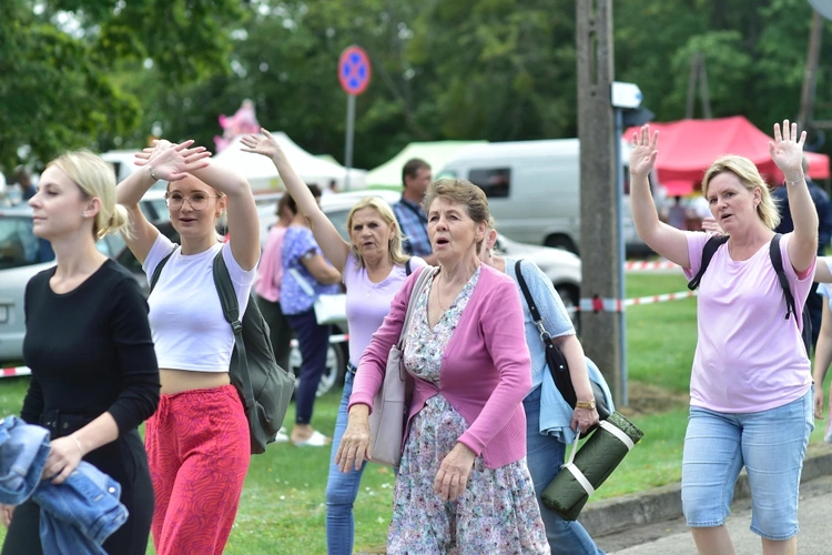 Odpust Matki Bożej Królowej Pokoju