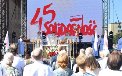 Gorzów Wlkp. Obchody 45. rocznicy powstania NSZZ "Solidarność"