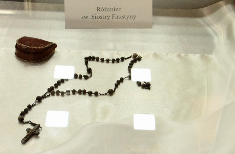 Rękopisy "Dzienniczka" św. s. Faustyny