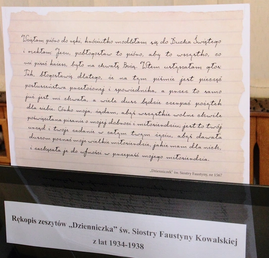 Rękopisy "Dzienniczka" św. s. Faustyny