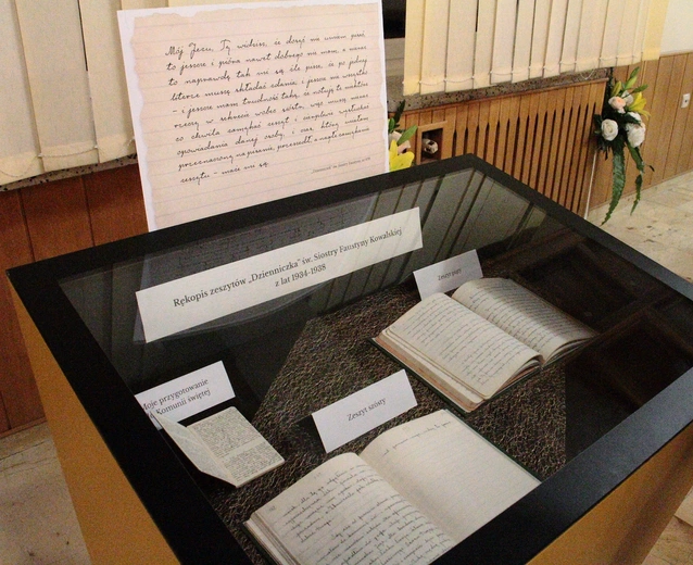 Rękopisy "Dzienniczka" św. s. Faustyny