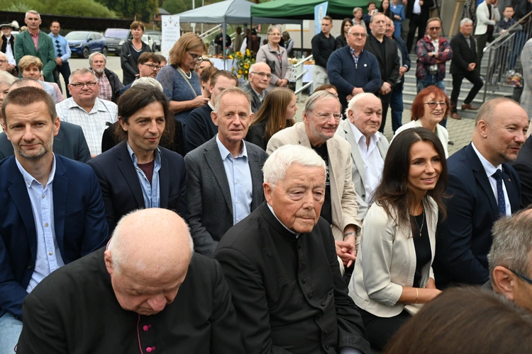 Odsłonięcie pomnika Stefana Banacha 