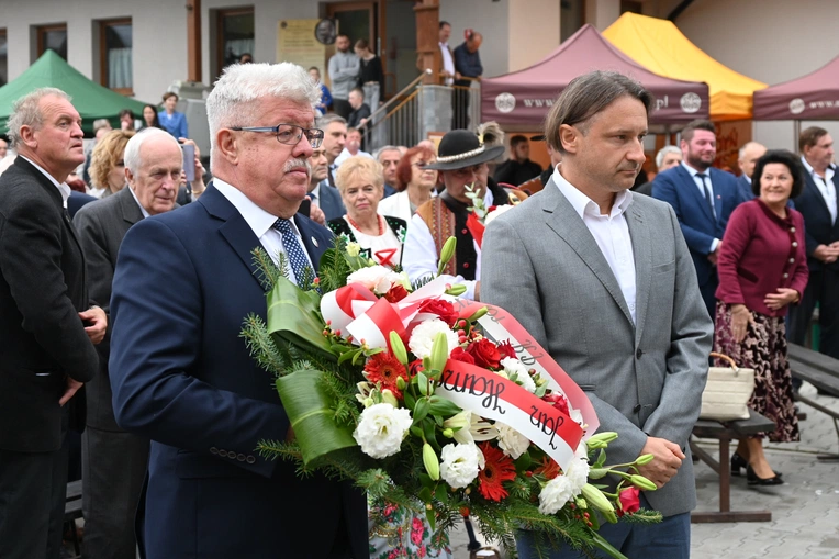 Odsłonięcie pomnika Stefana Banacha 