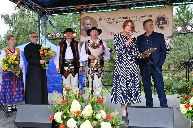 Odsłonięcie pomnika Stefana Banacha 