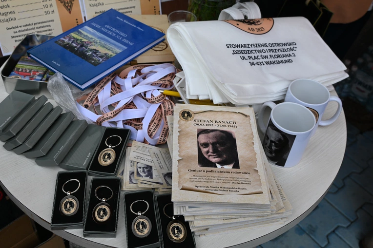 Odsłonięcie pomnika Stefana Banacha 