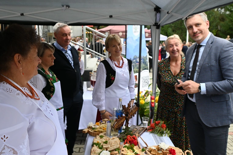 Odsłonięcie pomnika Stefana Banacha 