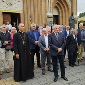 Bp Solarczyk modlił się w rocznicę powstania Solidarności