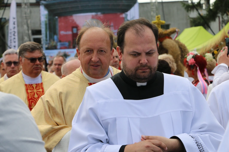 Płońsk. Wojewódzko-diecezjalne święto plonów cz. II