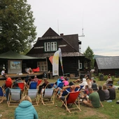 Jakub Głuszak i Tadeusz Papierzyński na 7. Beskidzkim Festiwalu Podróżników