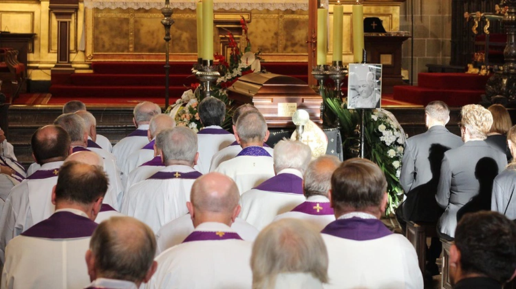 Msza św. żałobna w intencji bp. Jana Szkodonia