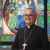 Abp Przybylski dla GN: Rolą Kościoła jest scalić słowem Bożym popękanych ludzi