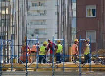 462 tys. obywateli Ukrainy ma ważne zezwolenia na pobyt czasowy, w większości wydane w związku z podejmowaniem w naszym kraju pracy. 