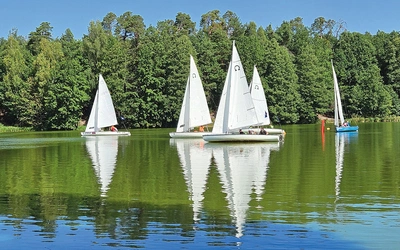 Rozegrano łącznie sześć wyścigów, każda załoga uczestniczyła w trzech z nich.