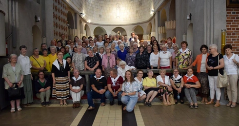 W spotkaniu uczestniczyli członkowie apostolstwa z Radomia, Pionek, Kozienic, Jastrzębi i Suchej.