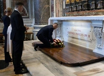 O godz. 11 prezydent Nawrocki zostanie przyjęty przez Papieża