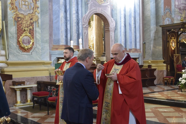Radość i służba celników