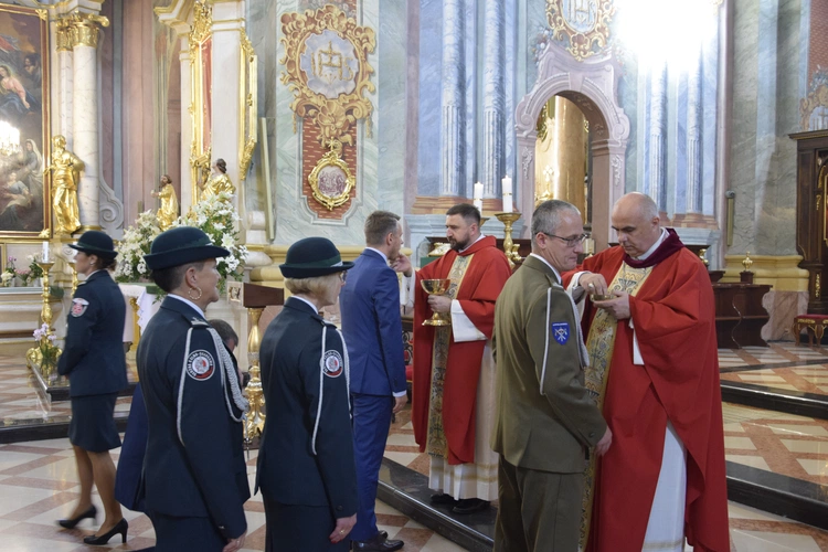 Radość i służba celników