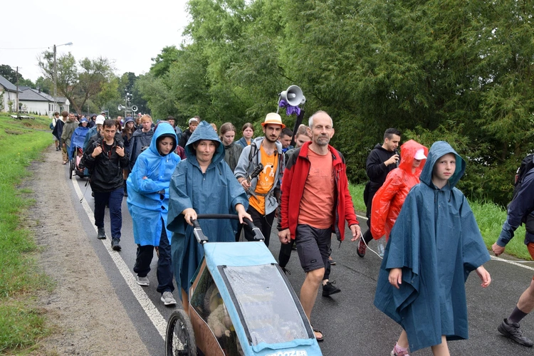 Piesza Pielgrzymka Wrocławska 2025 - przeżyjmy to jeszcze raz!