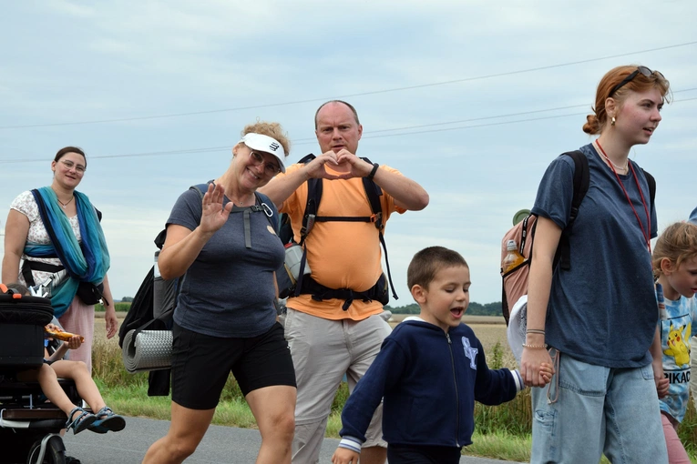 Piesza Pielgrzymka Wrocławska 2025 - przeżyjmy to jeszcze raz!