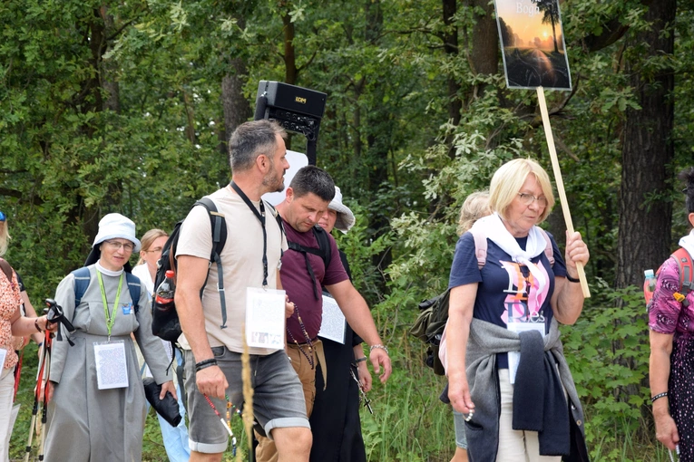 Piesza Pielgrzymka Wrocławska 2025 - przeżyjmy to jeszcze raz!