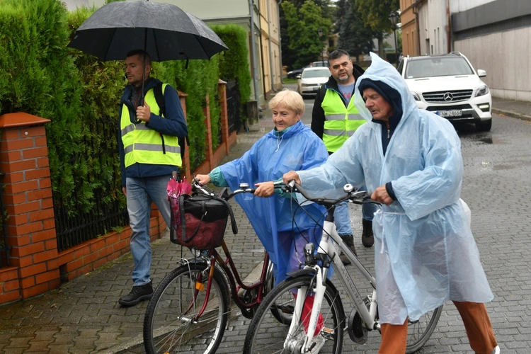 Z Bytomia Odrzańskiego na Górę Świętej Anny