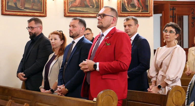 Oddawanie krwi to wielkie dzieło miłości. 5-lecie Klubu Honorowych Dawców Krwi w Długołęce
