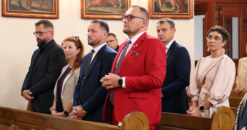 Oddawanie krwi to wielkie dzieło miłości. 5-lecie Klubu Honorowych Dawców Krwi w Długołęce