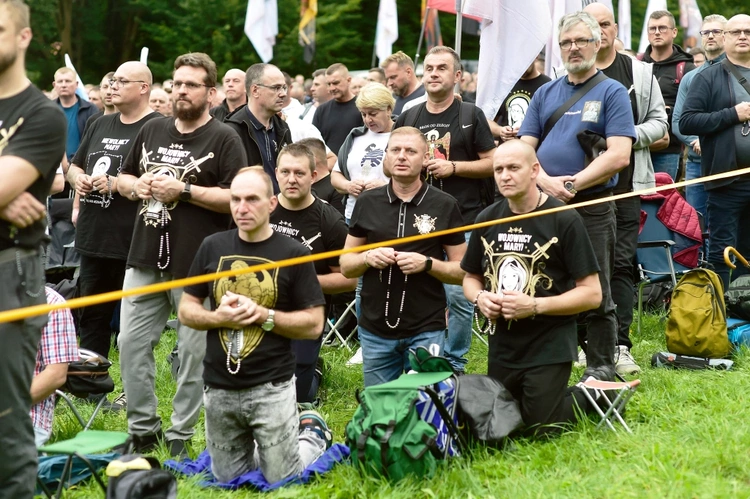 Gietrzwałd. Ogólnopolskie Spotkanie Ruchu Wojowników Maryi