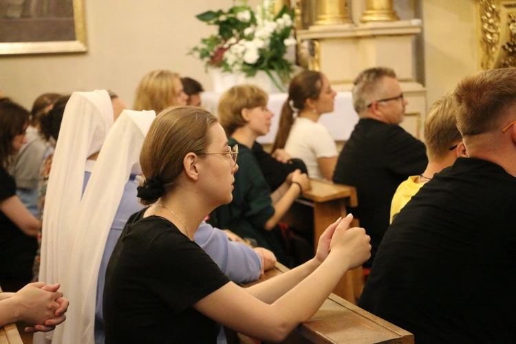 V Młodzieżowa Pielgrzymka z Płońska do Czerwińska n. Wisłą 