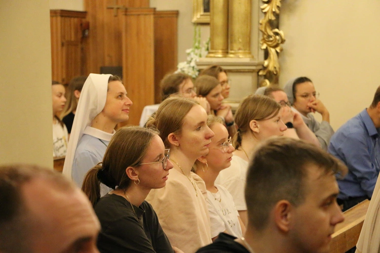 V Młodzieżowa Pielgrzymka z Płońska do Czerwińska n. Wisłą 