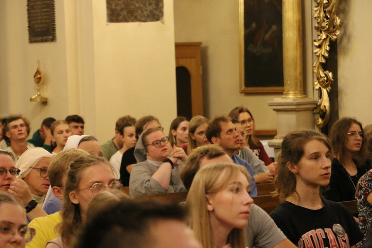 V Młodzieżowa Pielgrzymka z Płońska do Czerwińska n. Wisłą 