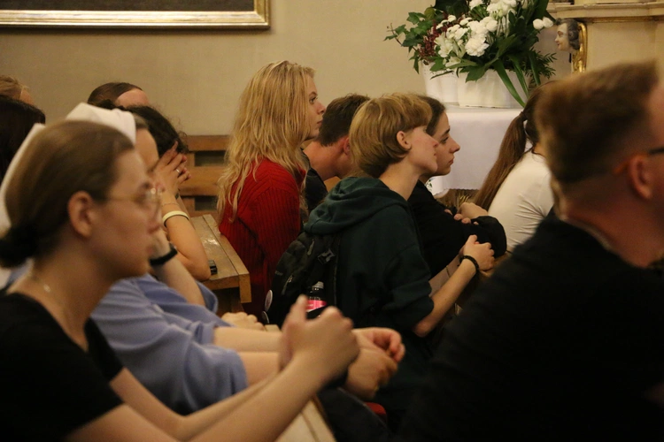 V Młodzieżowa Pielgrzymka z Płońska do Czerwińska n. Wisłą 