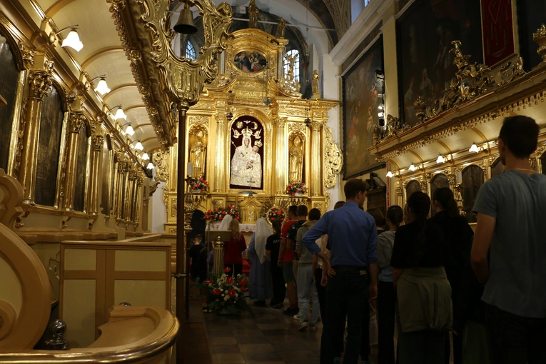 V Młodzieżowa Pielgrzymka z Płońska do Czerwińska n. Wisłą 